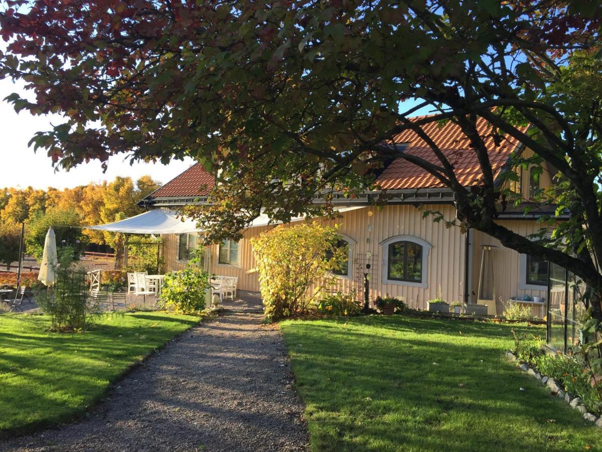 Runnvikens Pensionat Tystberga Экстерьер фото